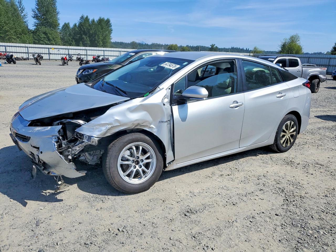 2020 TOYOTA PRIUS XLE AWD-E