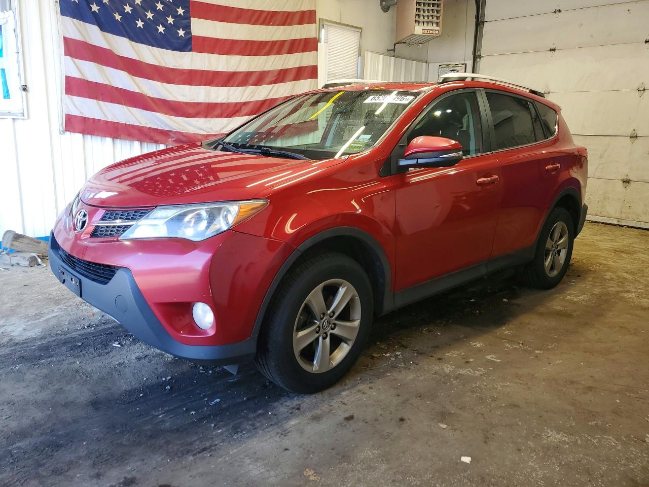 2015 TOYOTA RAV4 XLE