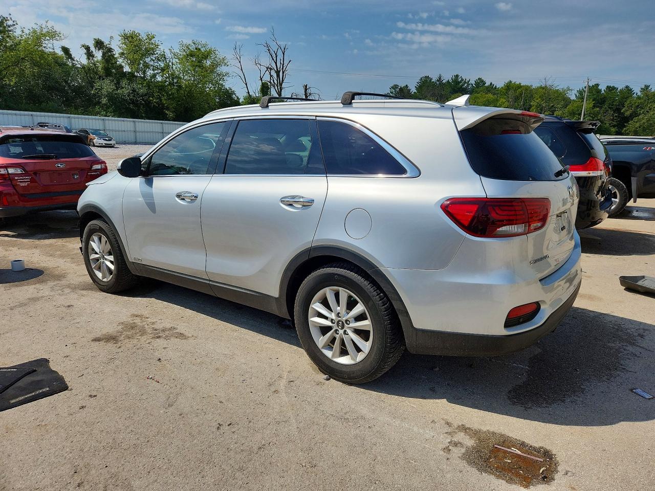 2019 KIA SORENTO LX V6 — снимка 2
