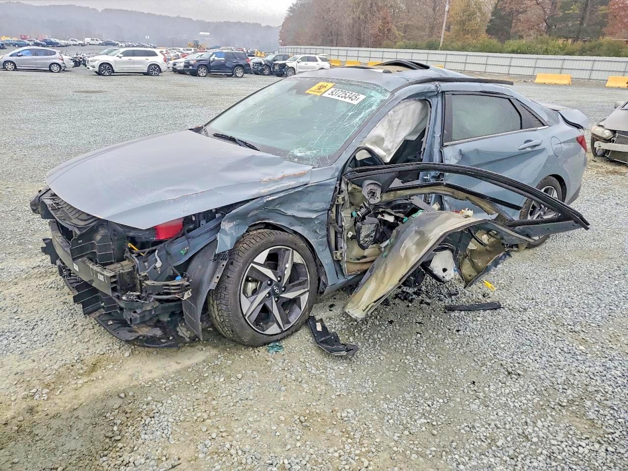 2023 HYUNDAI ELANTRA LIMITED