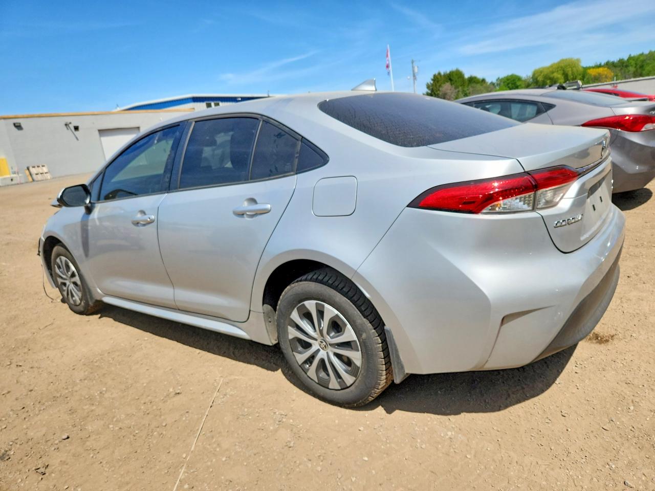 2026 TOYOTA COROLLA HYBRID LE — photo 2