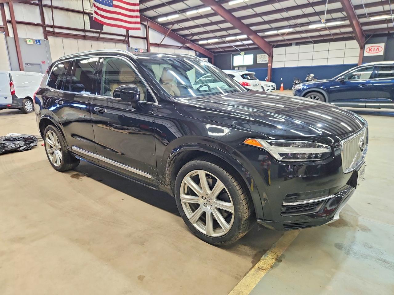 2017 VOLVO XC90 T8 — снимка 4