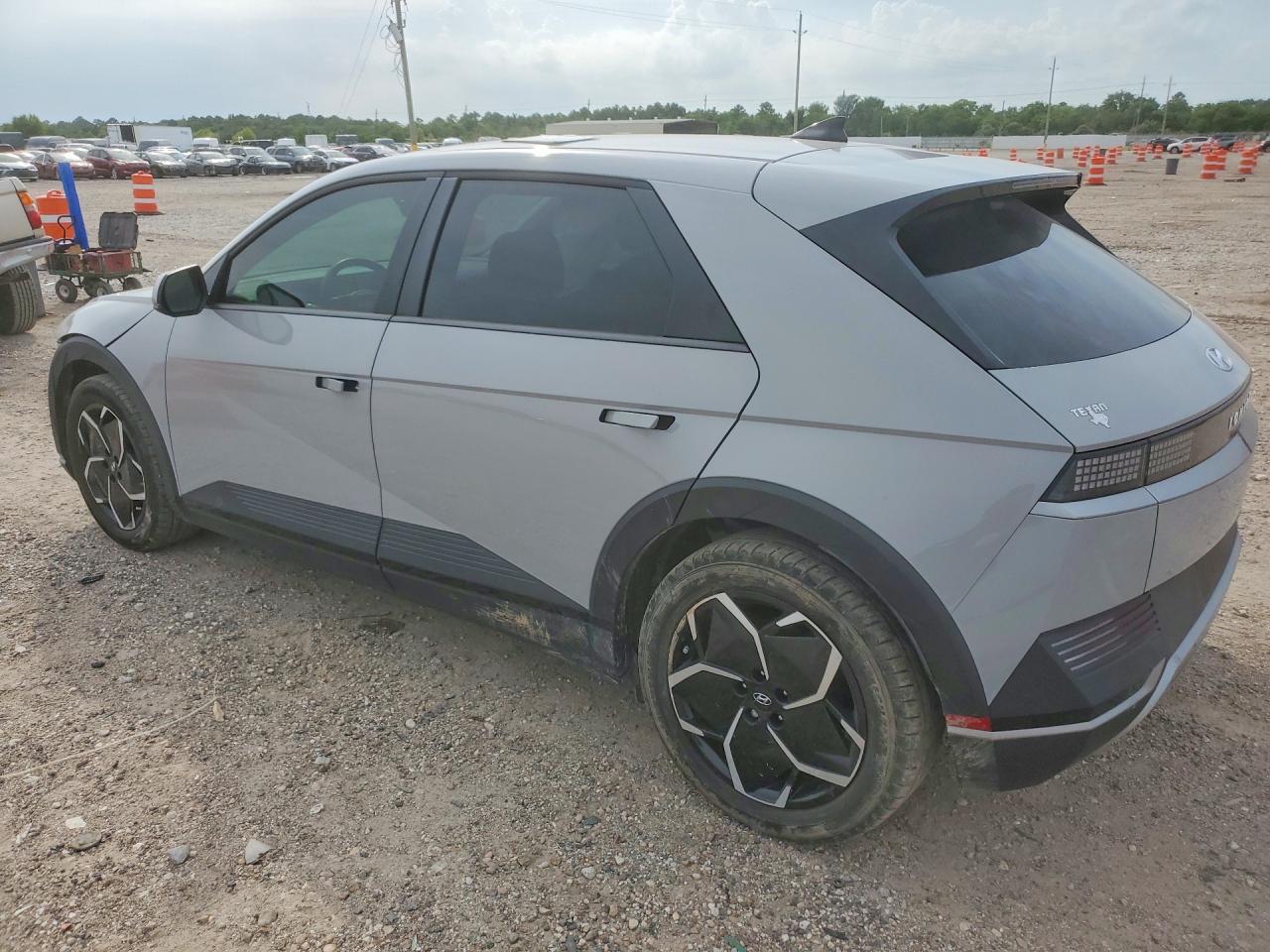 2024 HYUNDAI IONIQ 5 SE — снимка 2