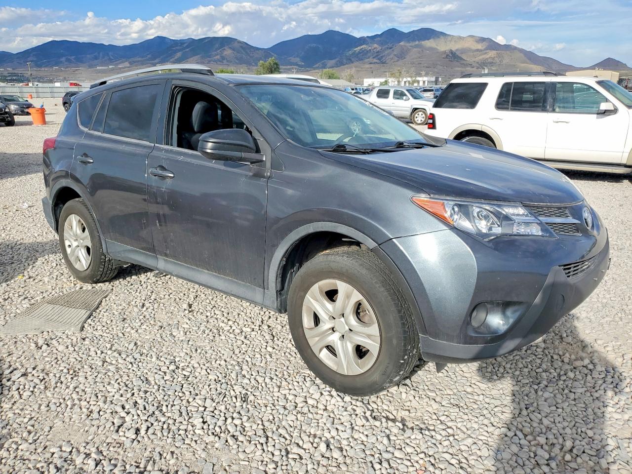 2015 TOYOTA RAV4 LE — снимка 4