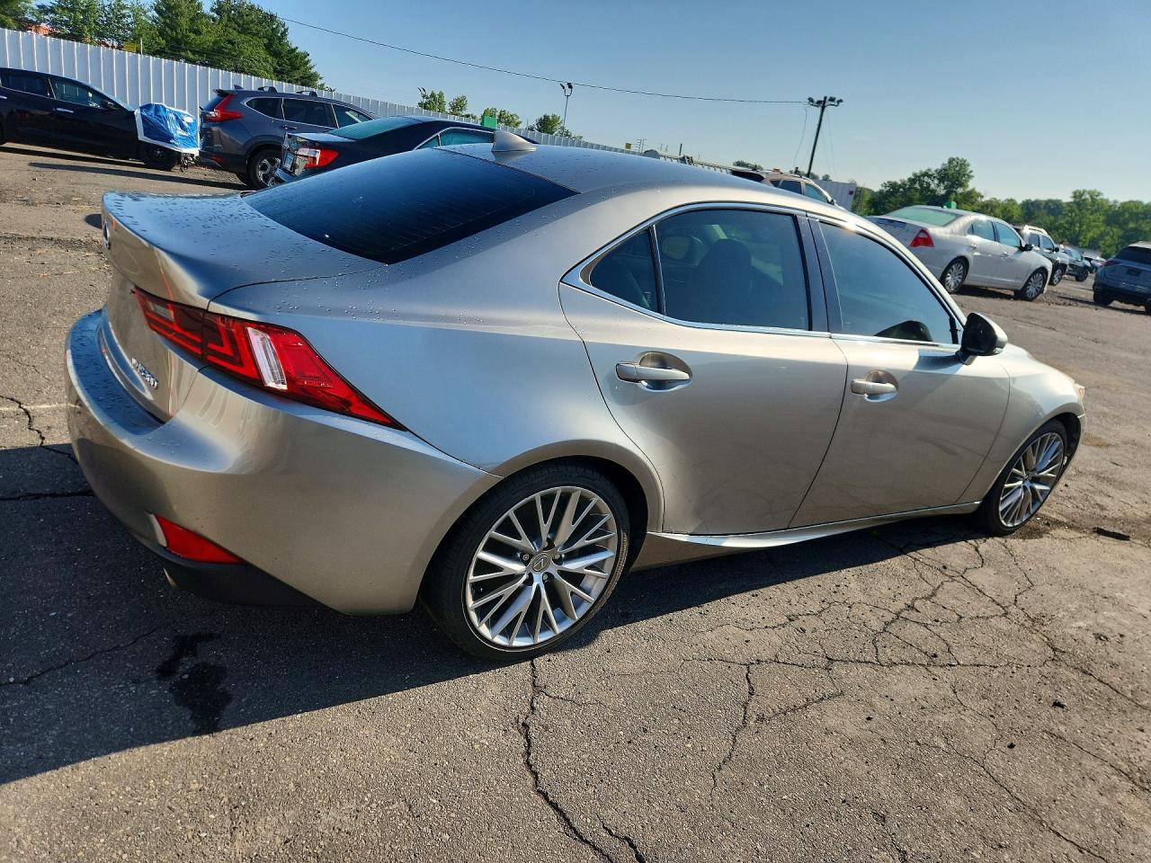 2016 LEXUS IS 300 — снимка 3