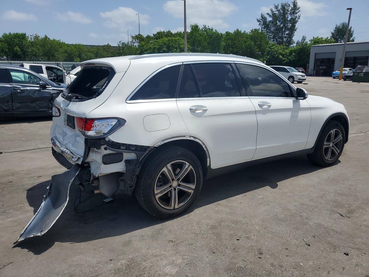 2017 MERCEDES-BENZ GLC 300 — снимка 3