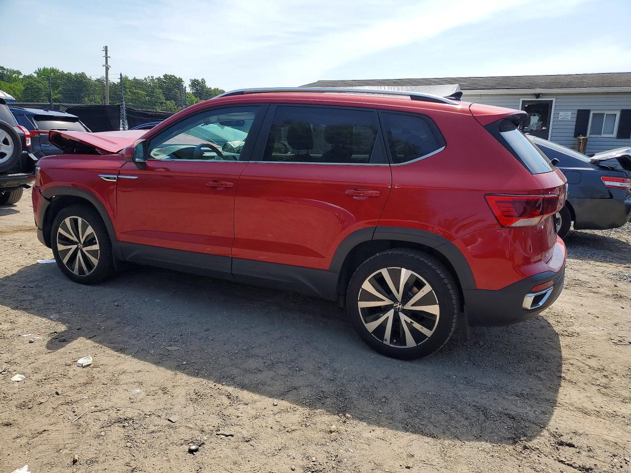2023 VOLKSWAGEN TAOS SE — снимка 2