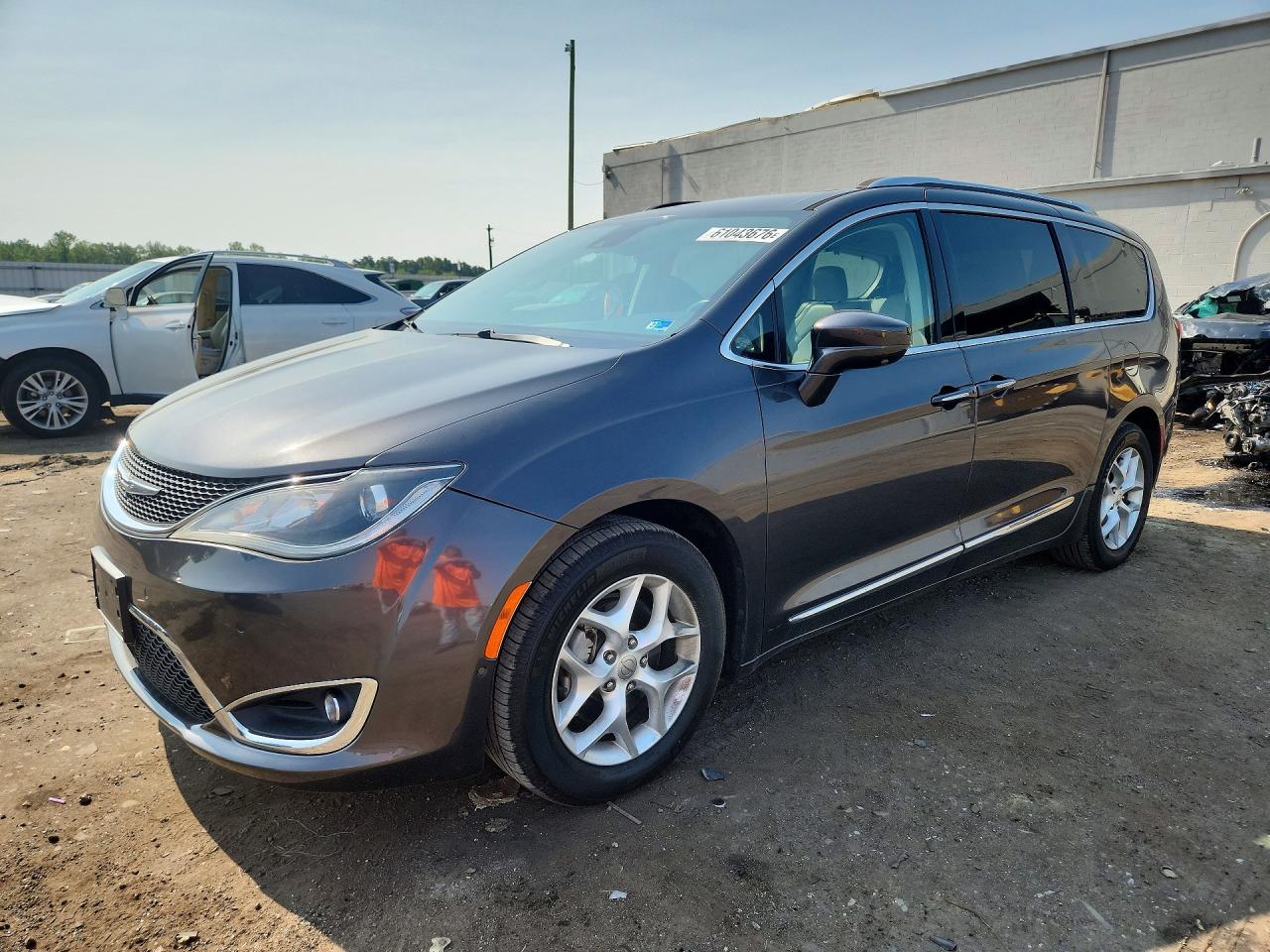 2018 CHRYSLER PACIFICA TOURING L PLUS