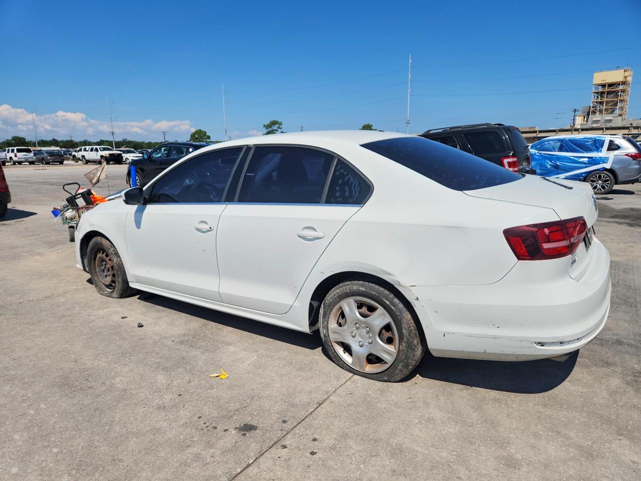 2017 VOLKSWAGEN JETTA S — снимка 2
