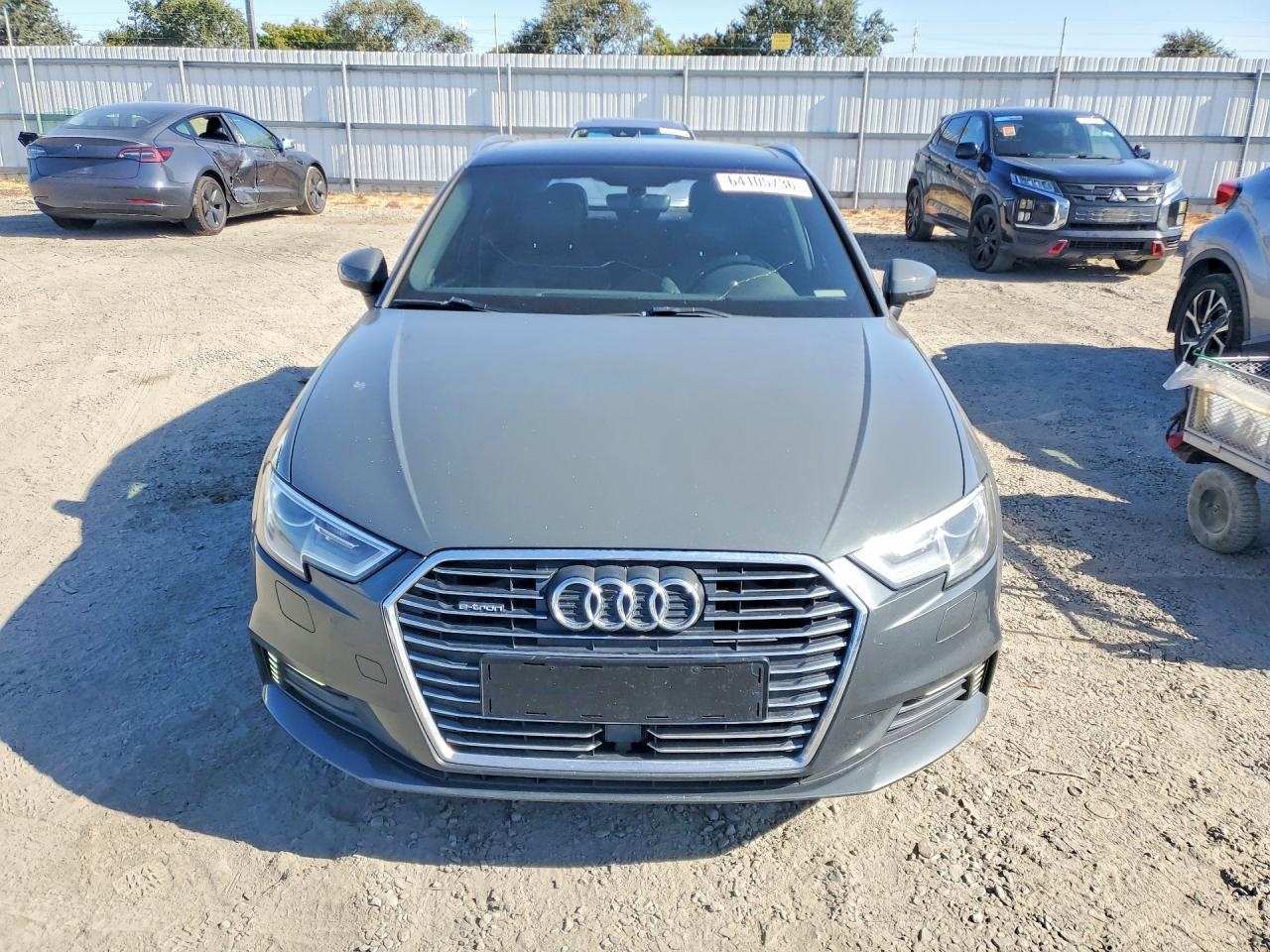 2017 AUDI A3 E-TRON PREMIUM — снимка 5