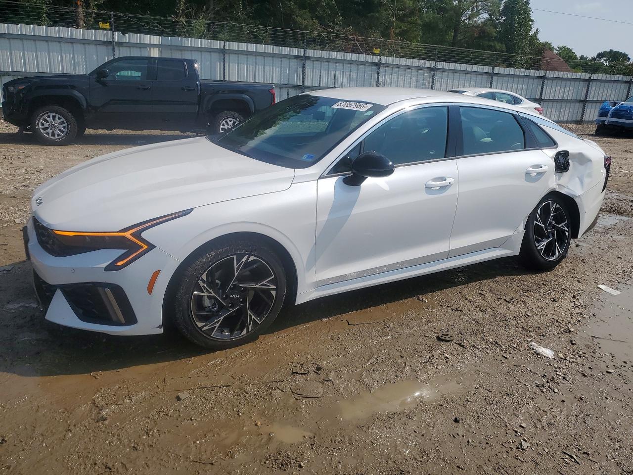 2026 KIA K5 GT LINE