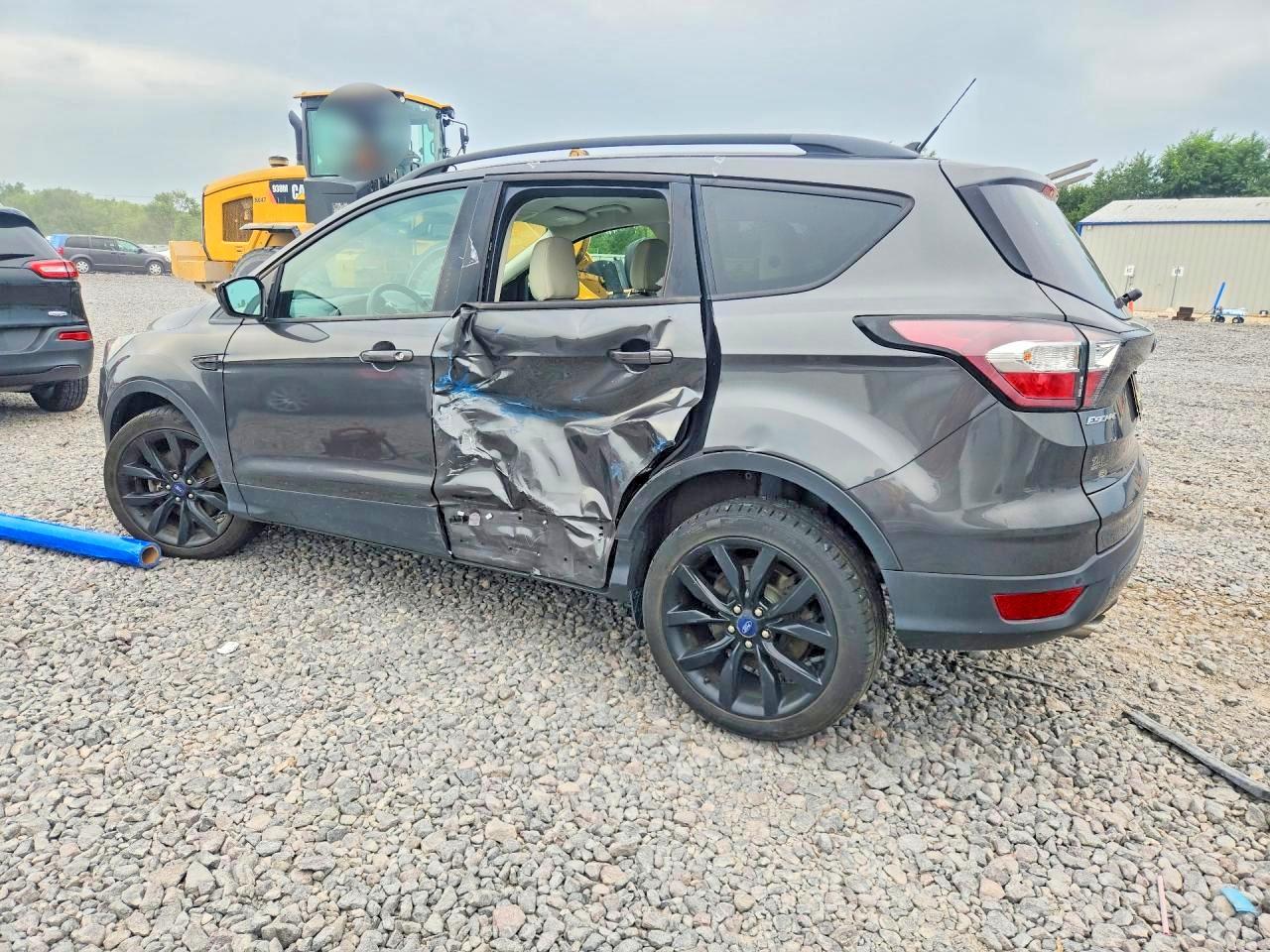 2018 FORD ESCAPE SEL — снимка 2