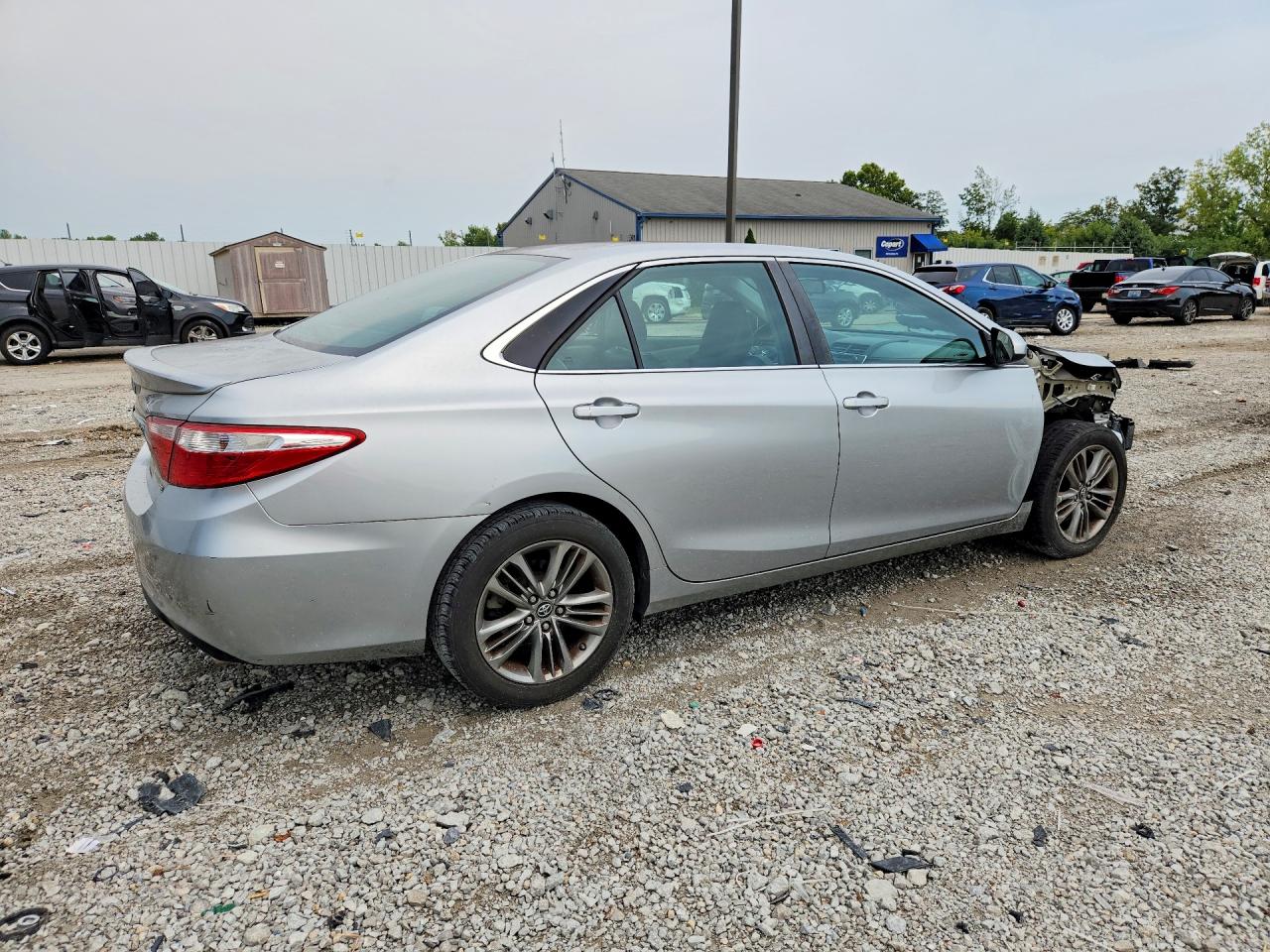 2016 TOYOTA CAMRY SE — снимка 3