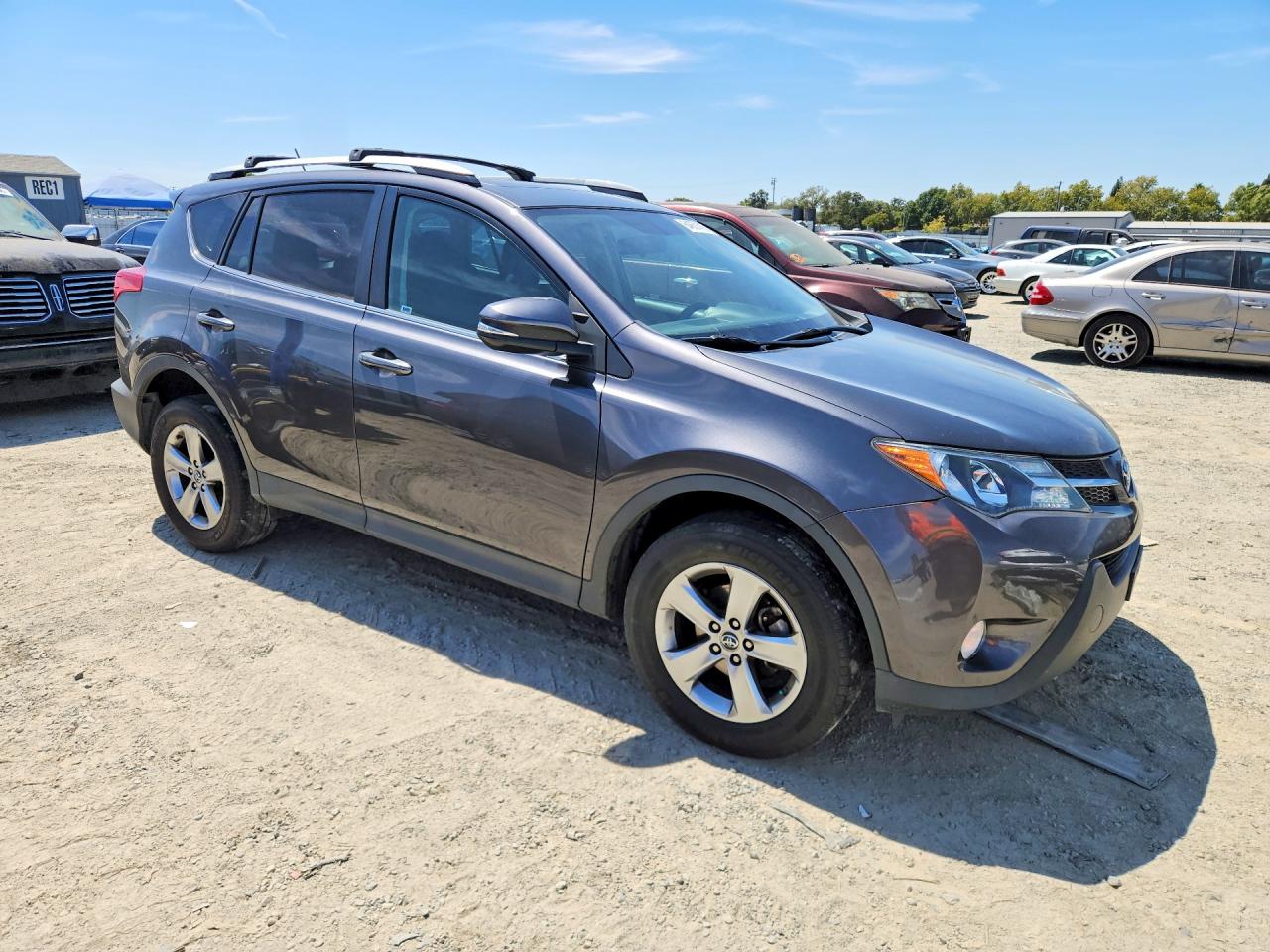2015 TOYOTA RAV4 XLE — снимка 4