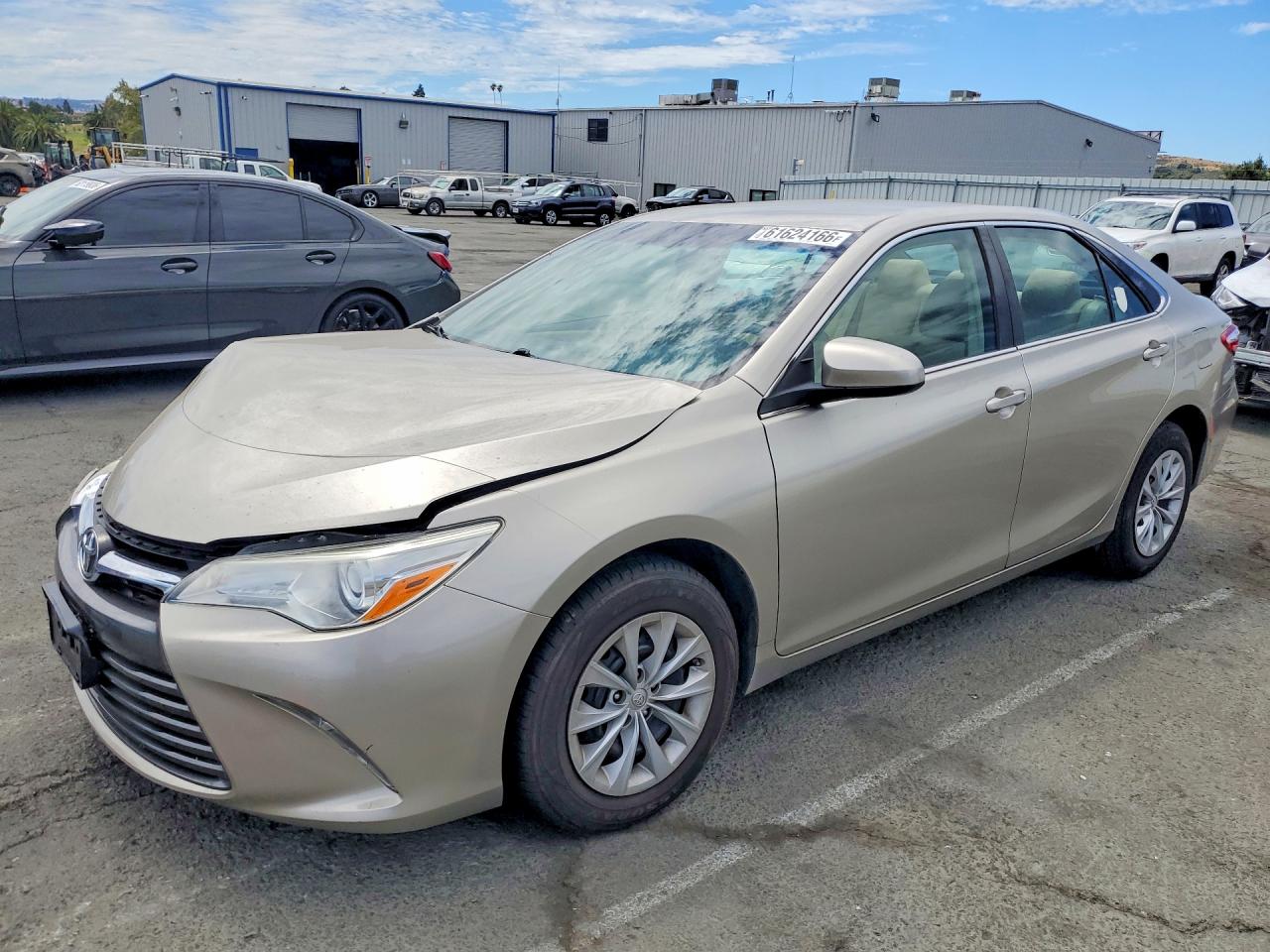 2017 TOYOTA CAMRY LE