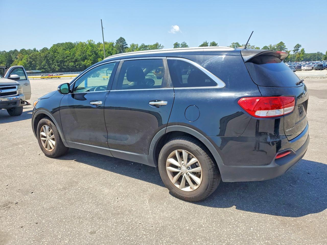 2016 KIA SORENTO LX — снимка 2