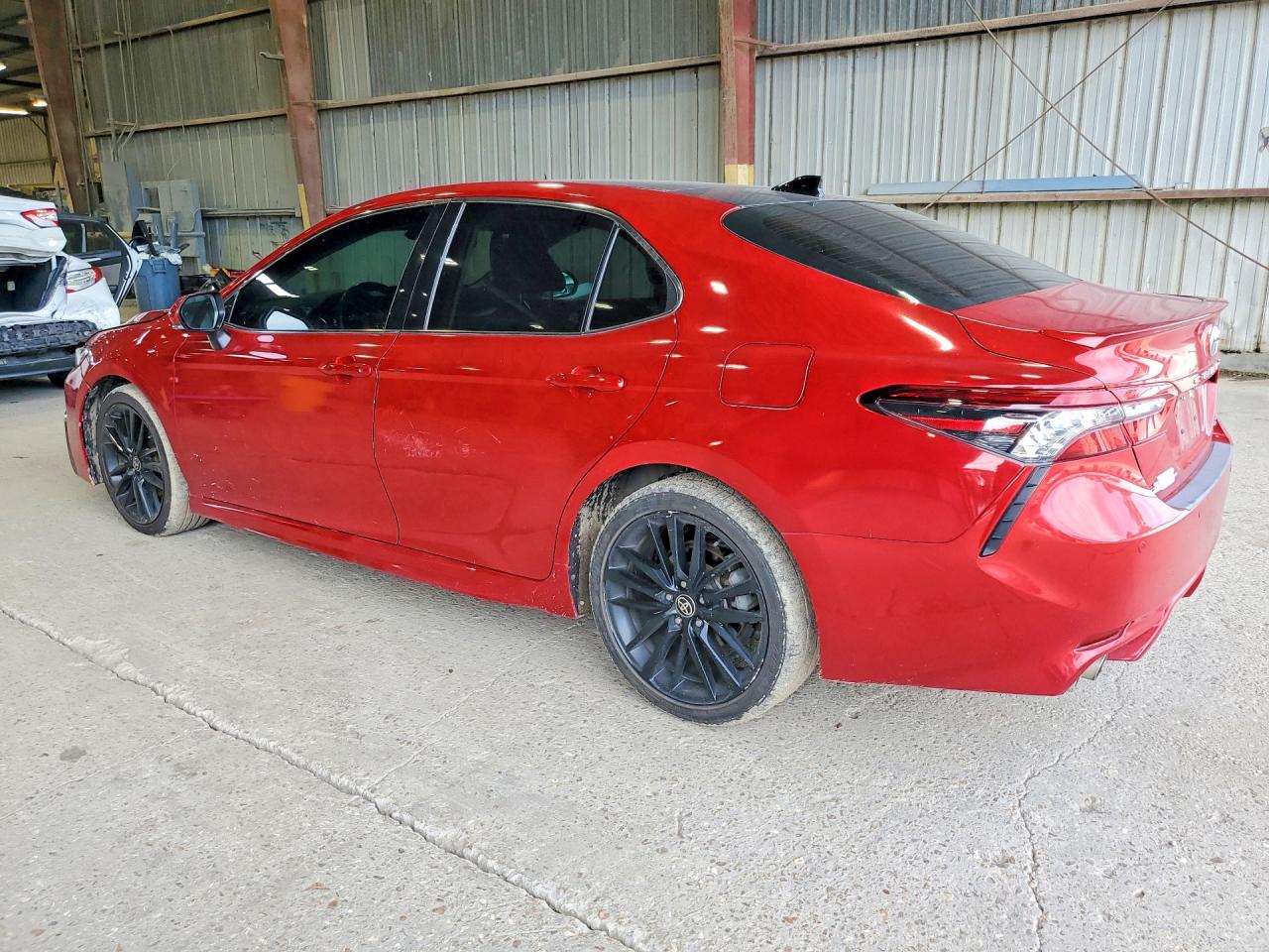 2021 TOYOTA CAMRY XSE V6 — снимка 2
