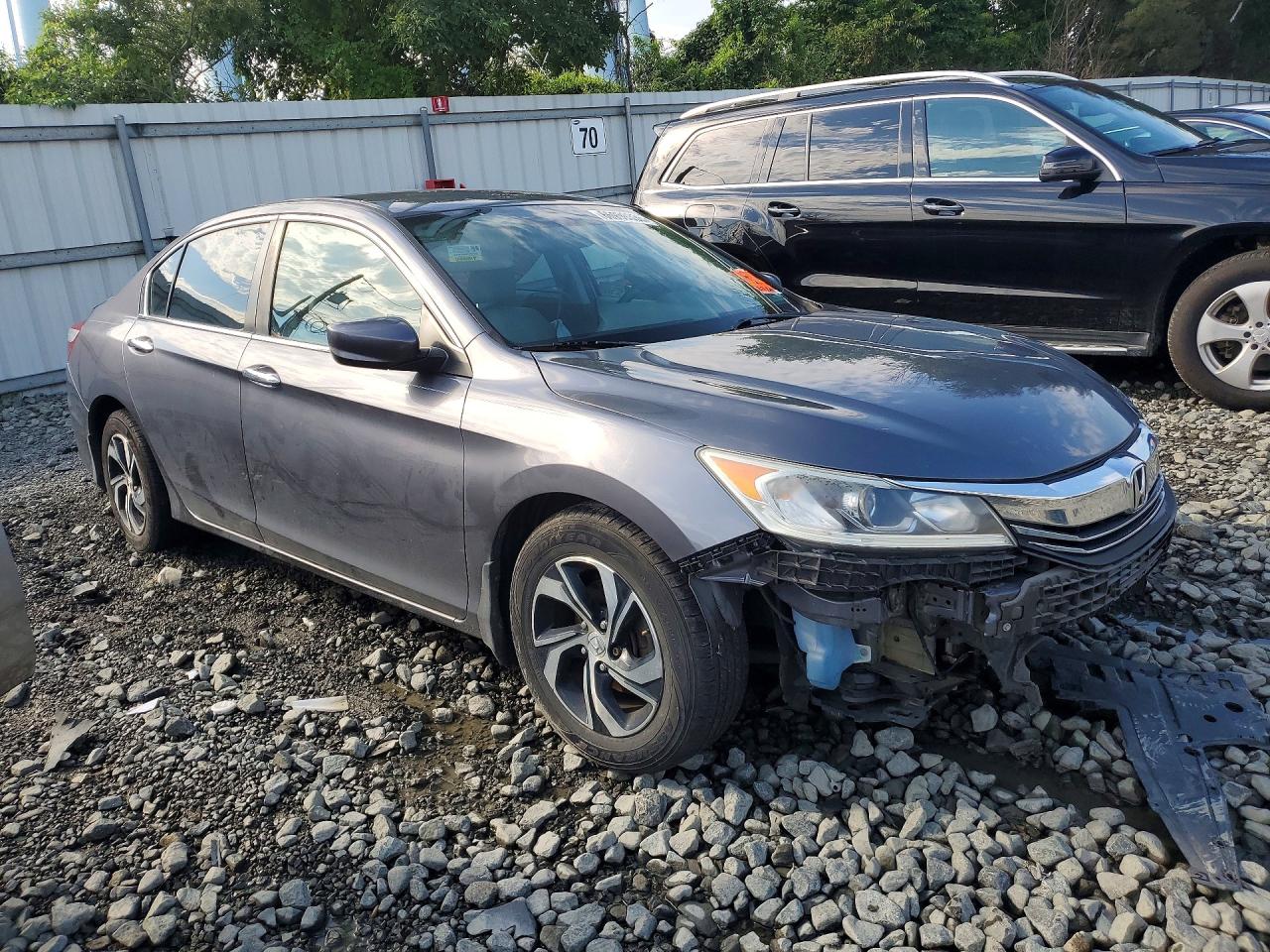 2017 HONDA ACCORD LX — снимка 4