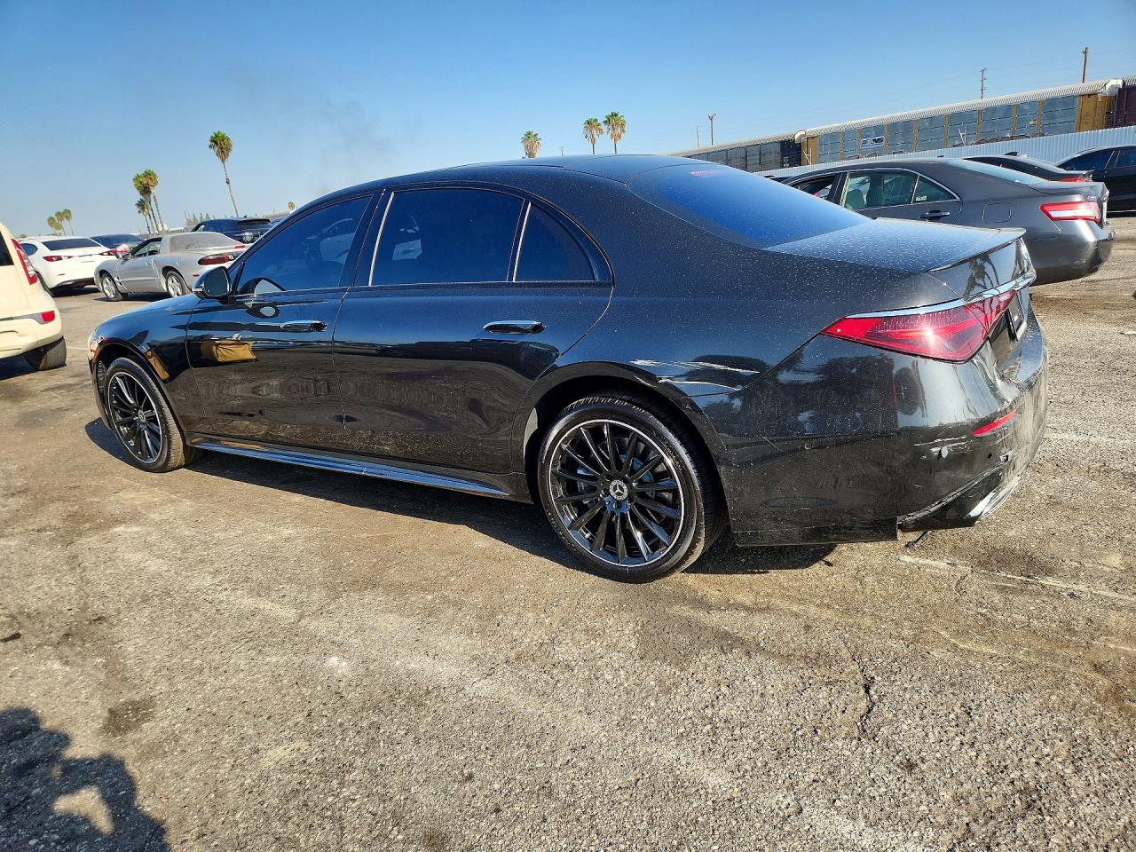 2023 MERCEDES-BENZ S 500 4MATIC — снимка 2