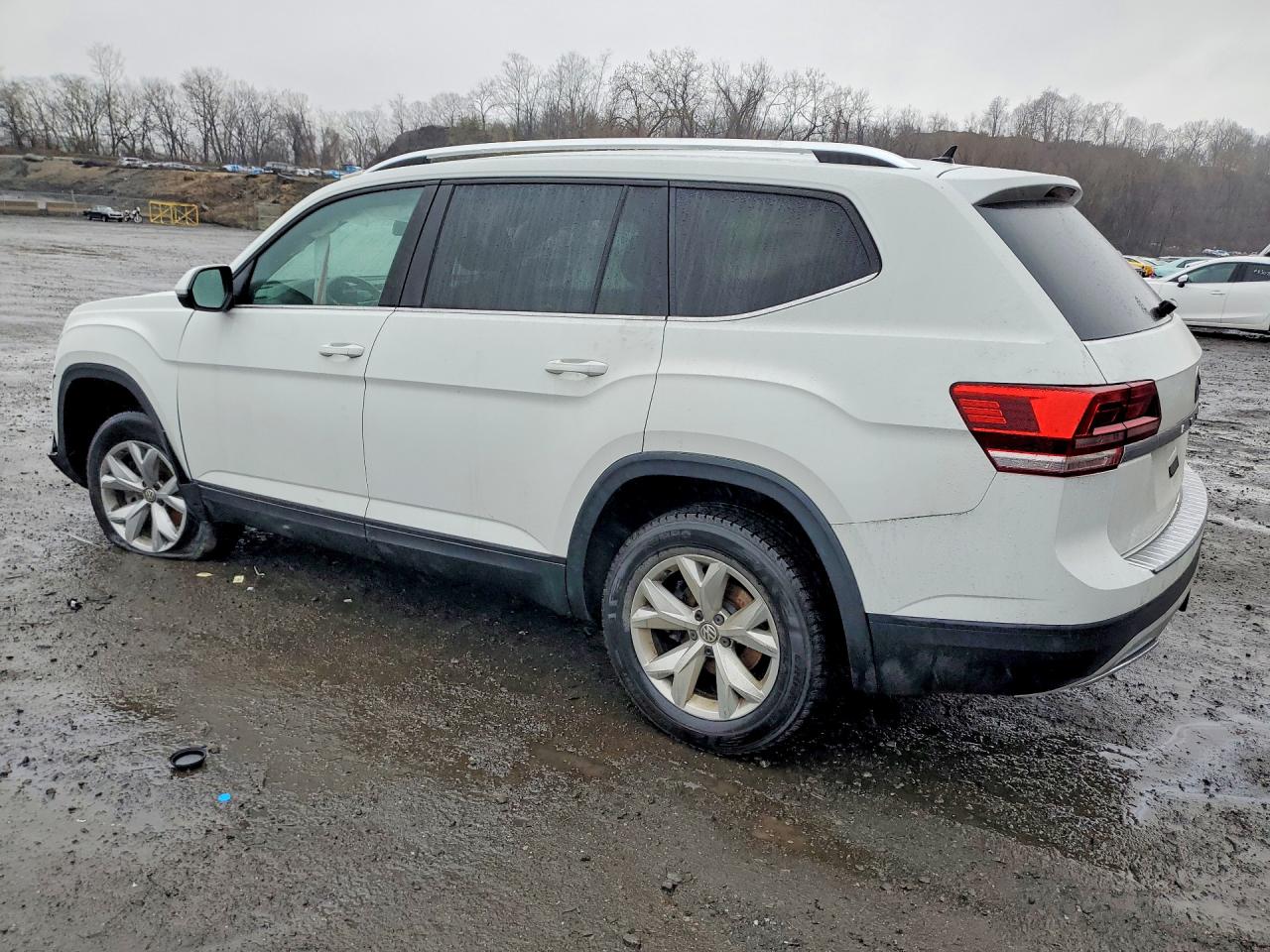 2019 VOLKSWAGEN ATLAS S — снимка 2