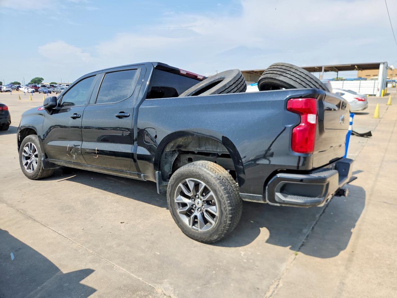 2022 CHEVROLET SILVERADO K1500 RST — снимка 2