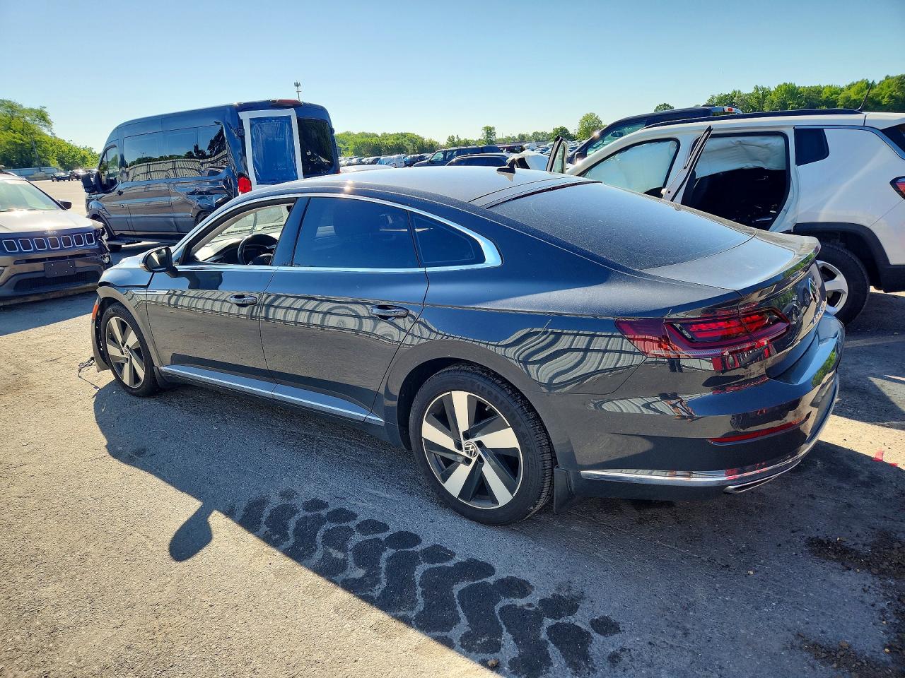 2021 VOLKSWAGEN ARTEON SE — снимка 2