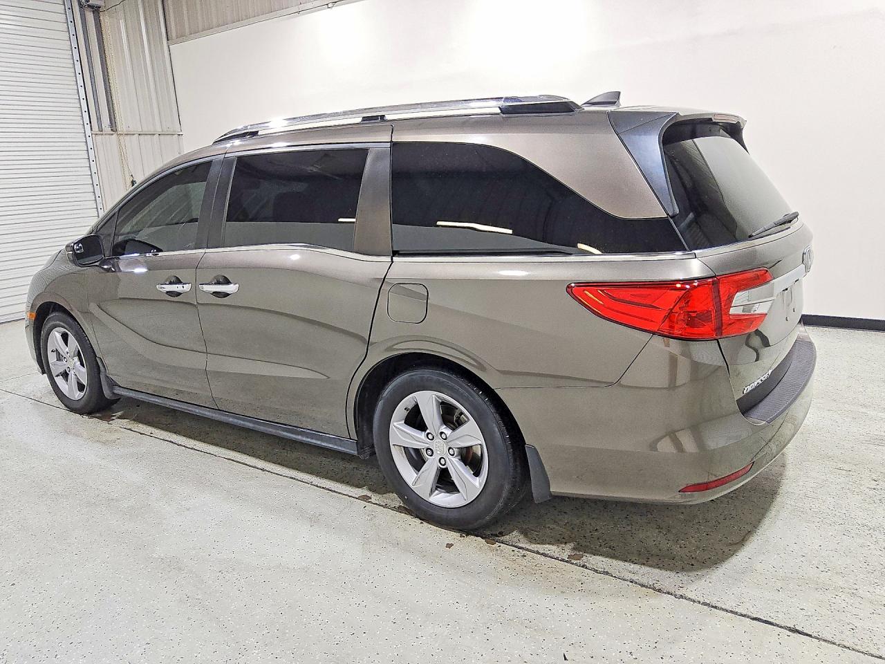 2018 HONDA ODYSSEY EXL — снимка 2