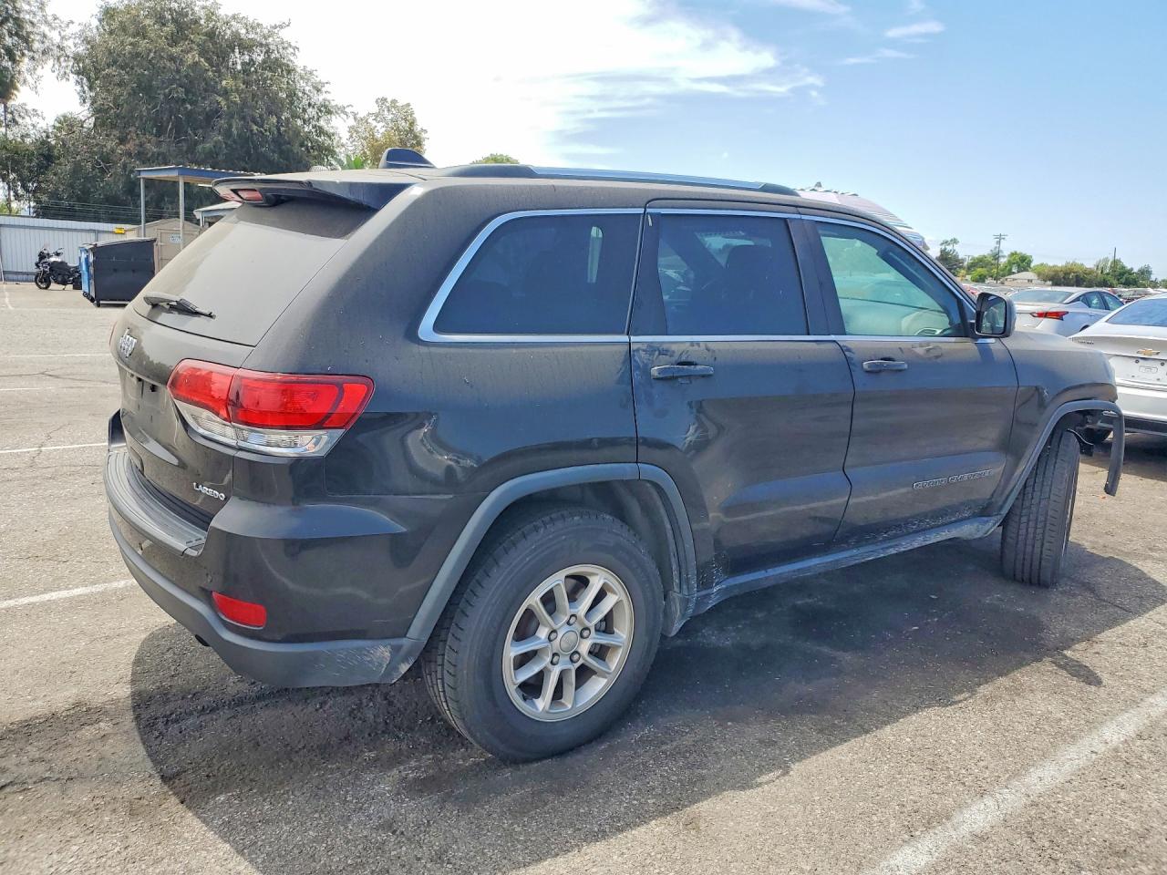2020 JEEP GRAND CHEROKEE LAREDO — снимка 3