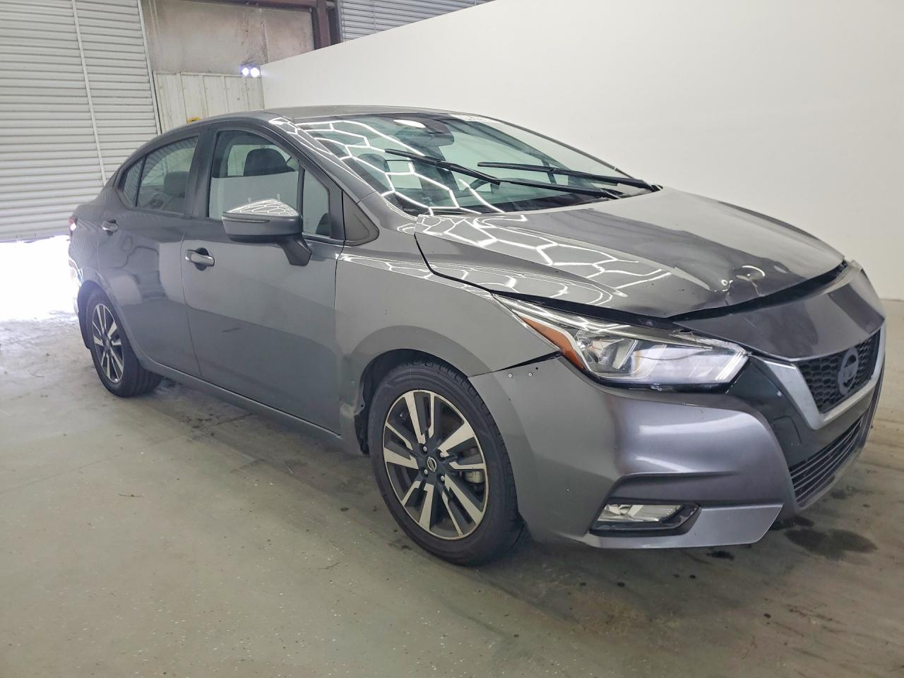 2021 NISSAN VERSA SV — снимка 4