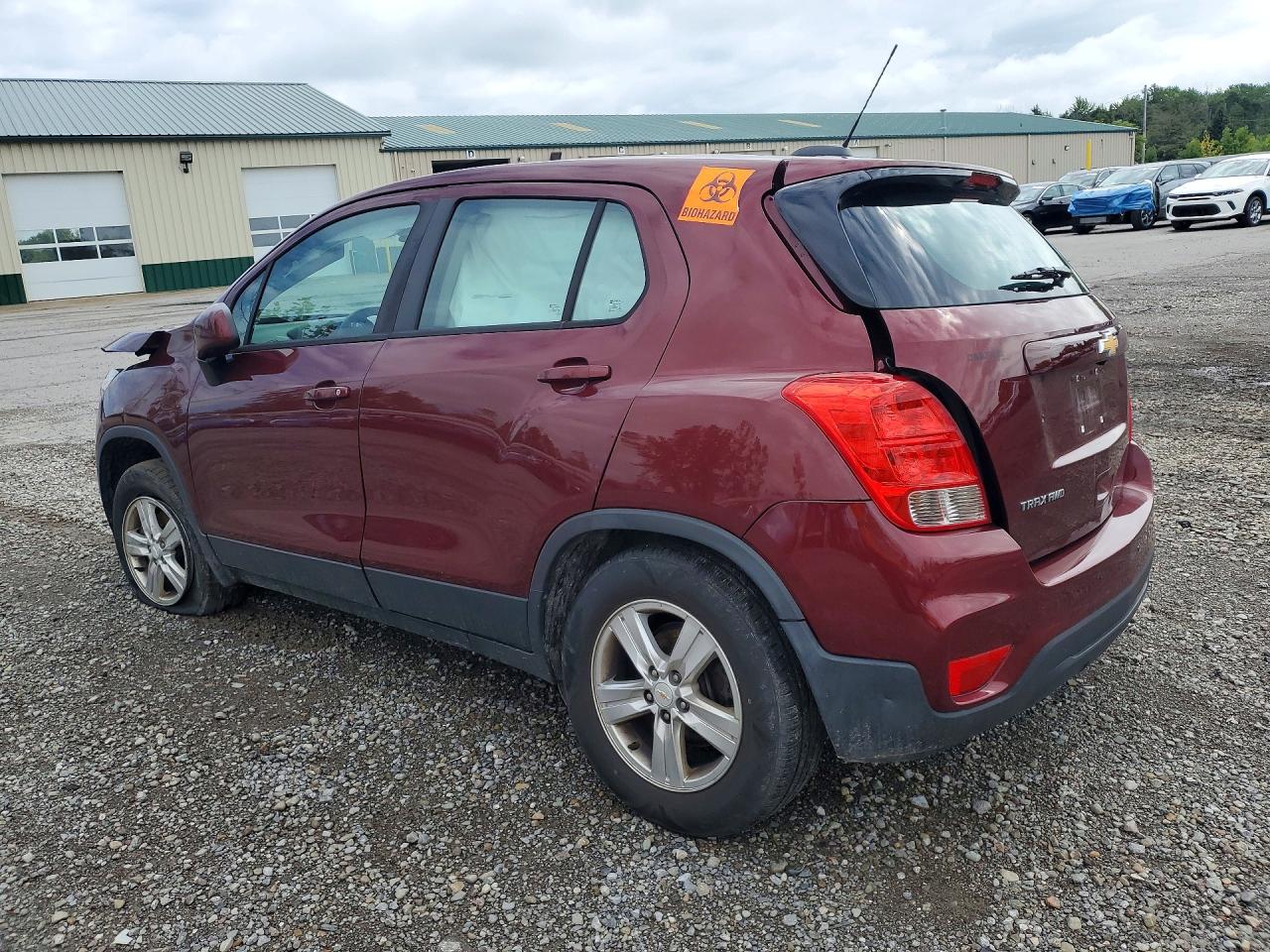 2017 CHEVROLET TRAX LS — снимка 2