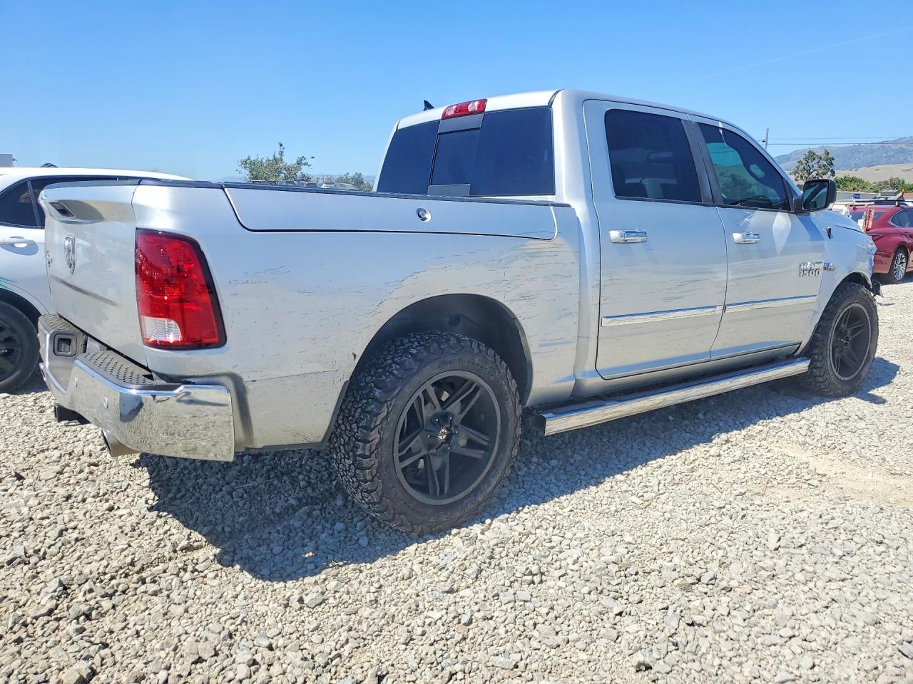 2016 RAM 1500 SLT — снимка 3