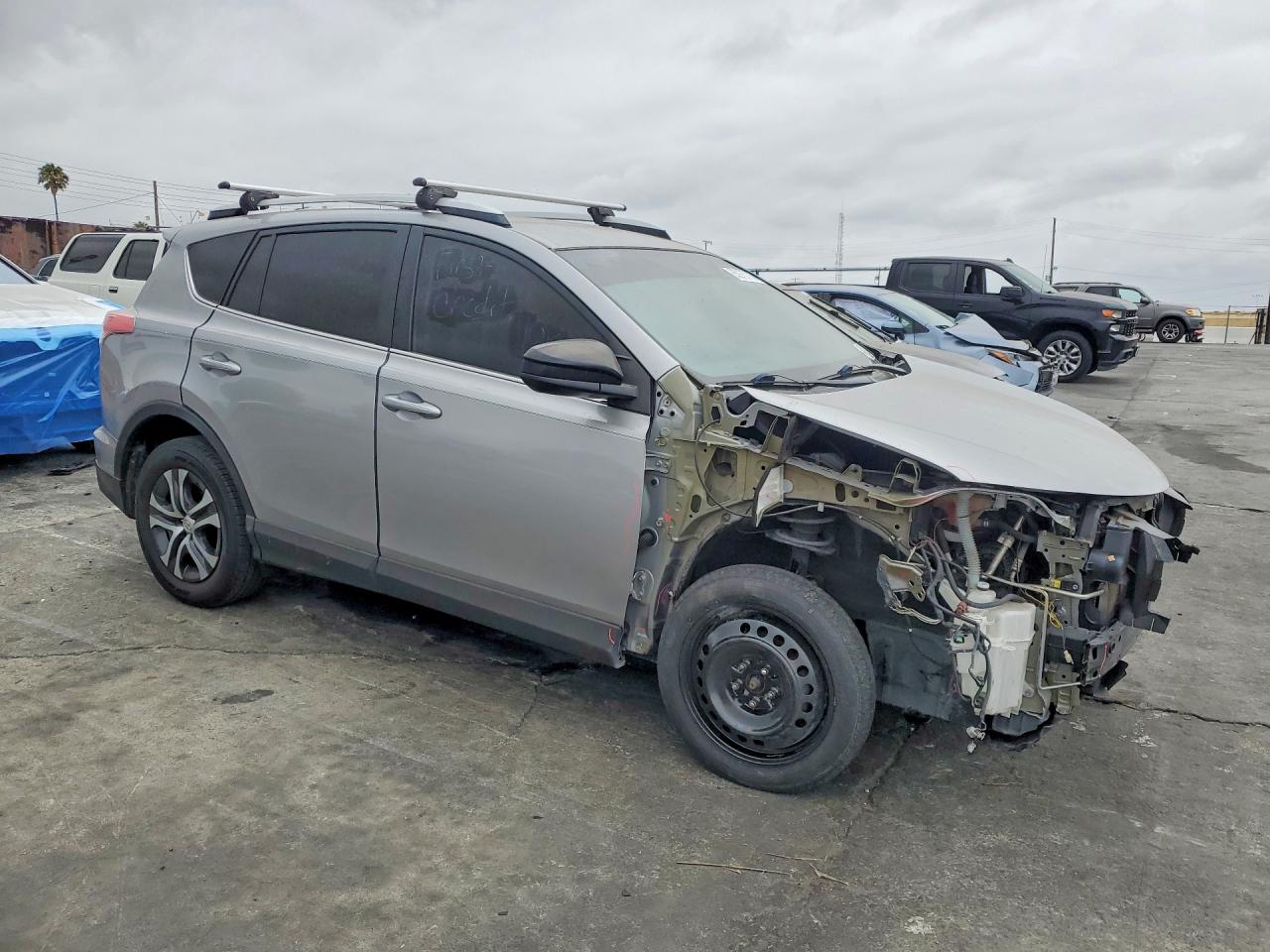 2016 TOYOTA RAV4 LE — снимка 4