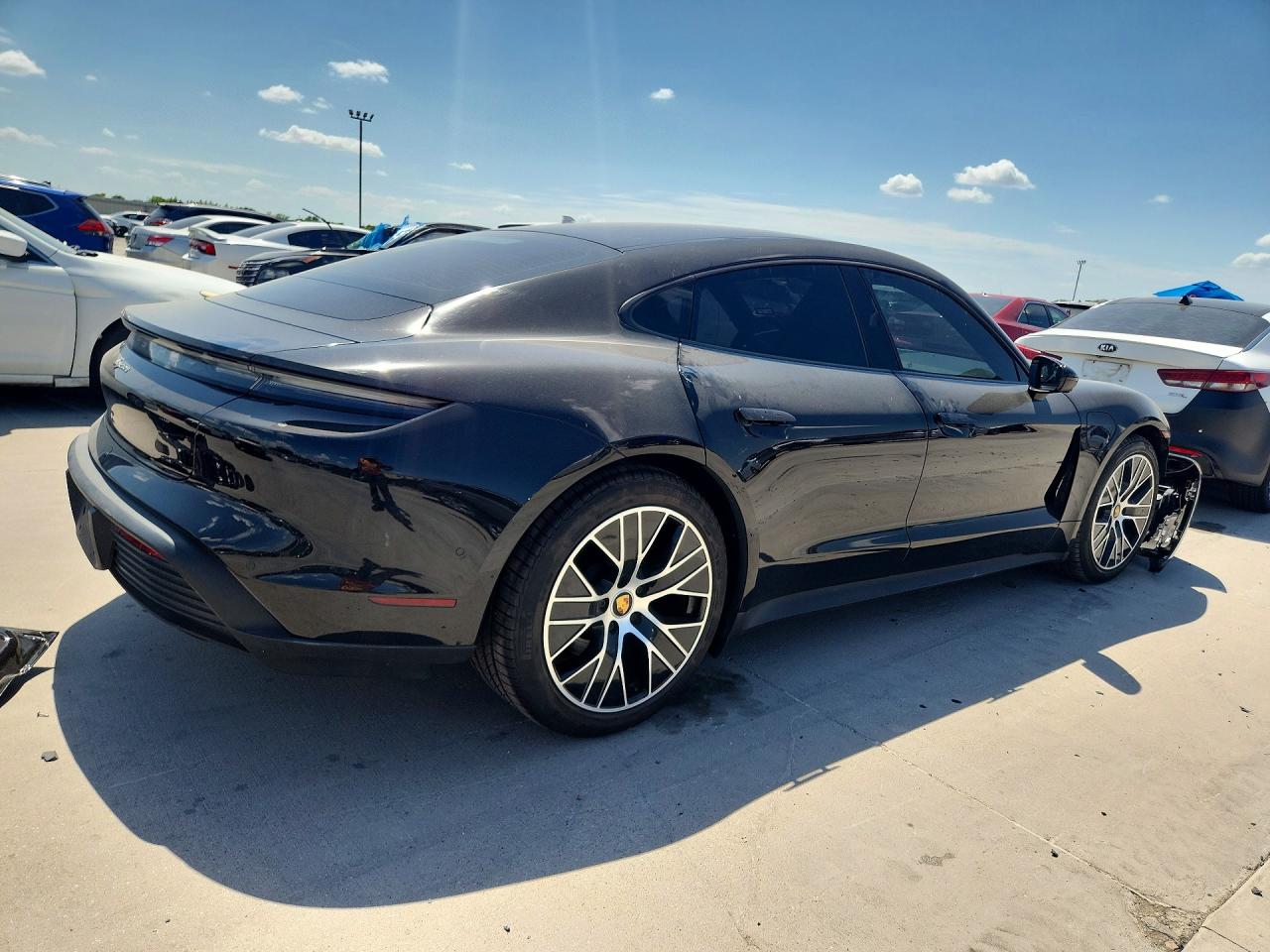 2022 PORSCHE TAYCAN — снимка 3