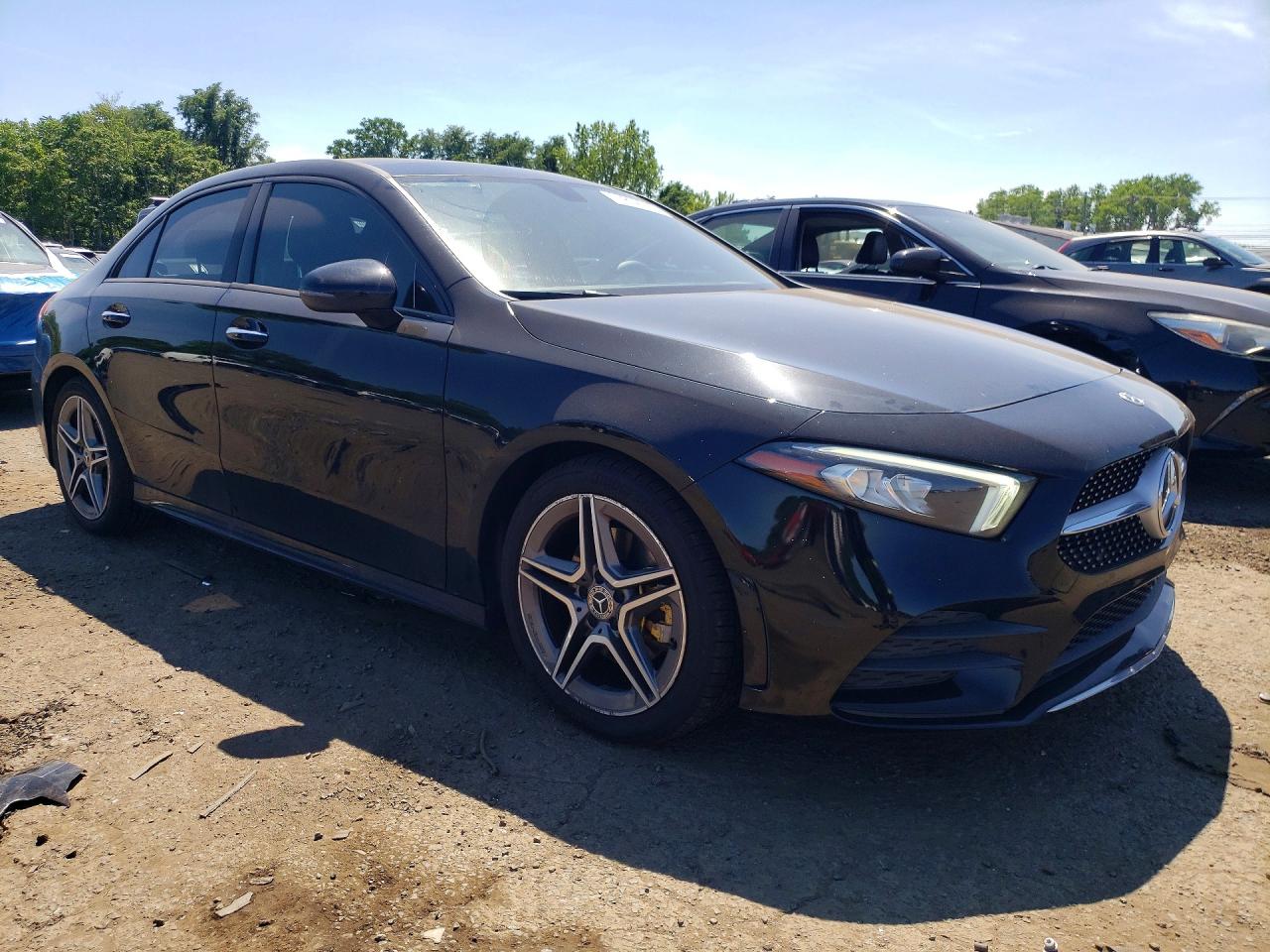 2021 MERCEDES-BENZ A 220 4MATIC — снимка 4
