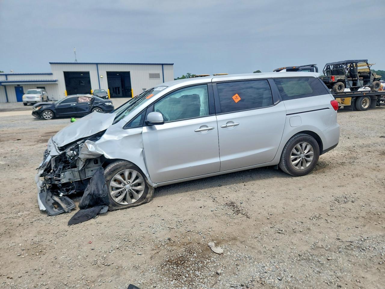 2021 KIA SEDONA LX