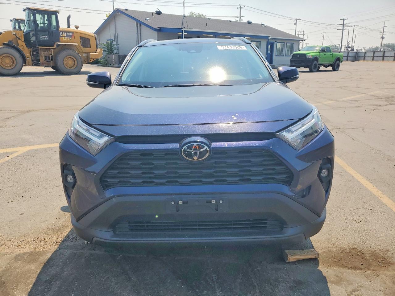 2025 TOYOTA RAV4 XLE PREMIUM — снимка 5