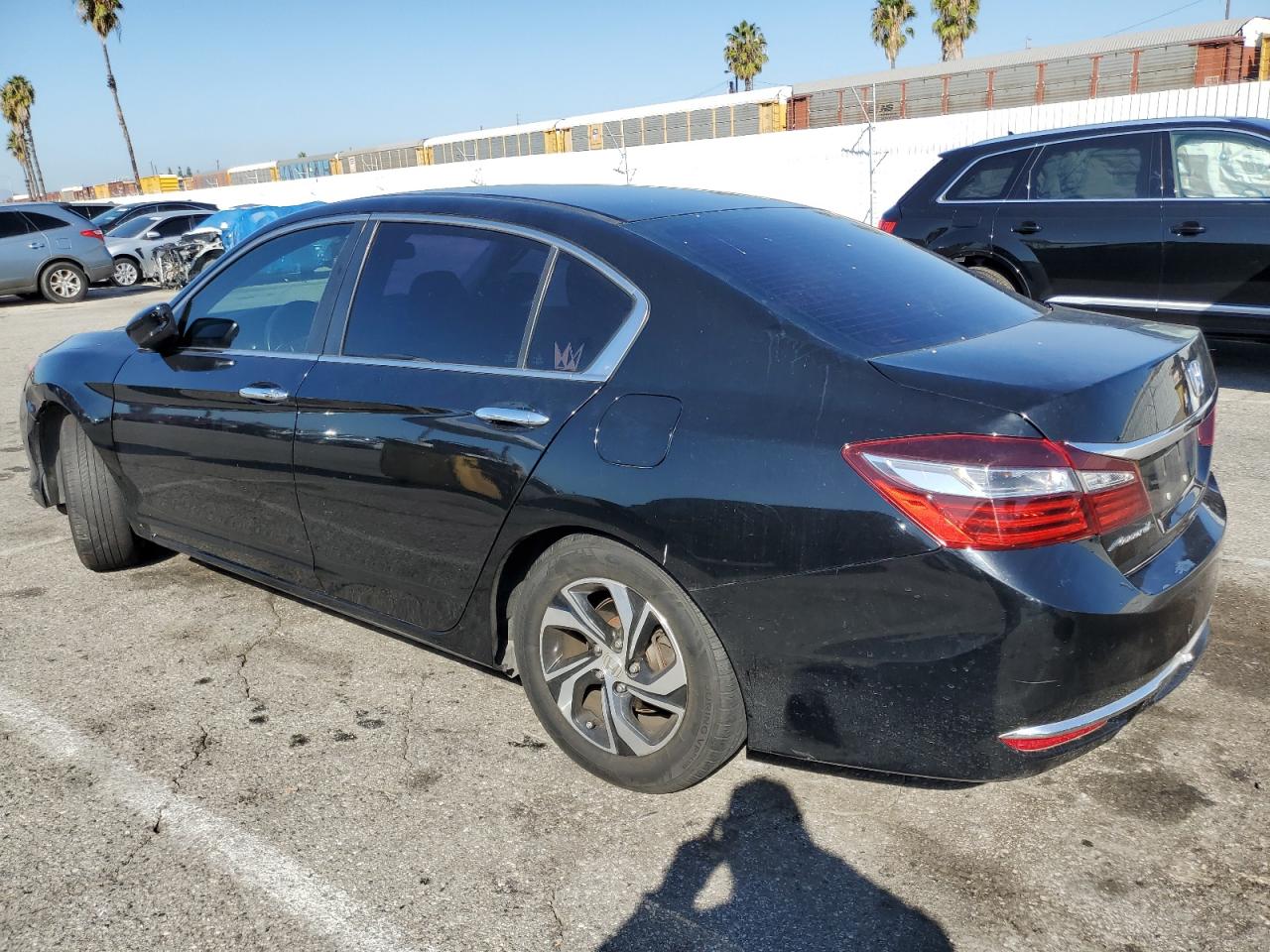 2017 HONDA ACCORD LX — снимка 2