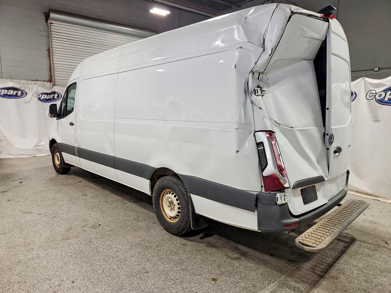 2021 MERCEDES-BENZ SPRINTER 2500 — снимка 2