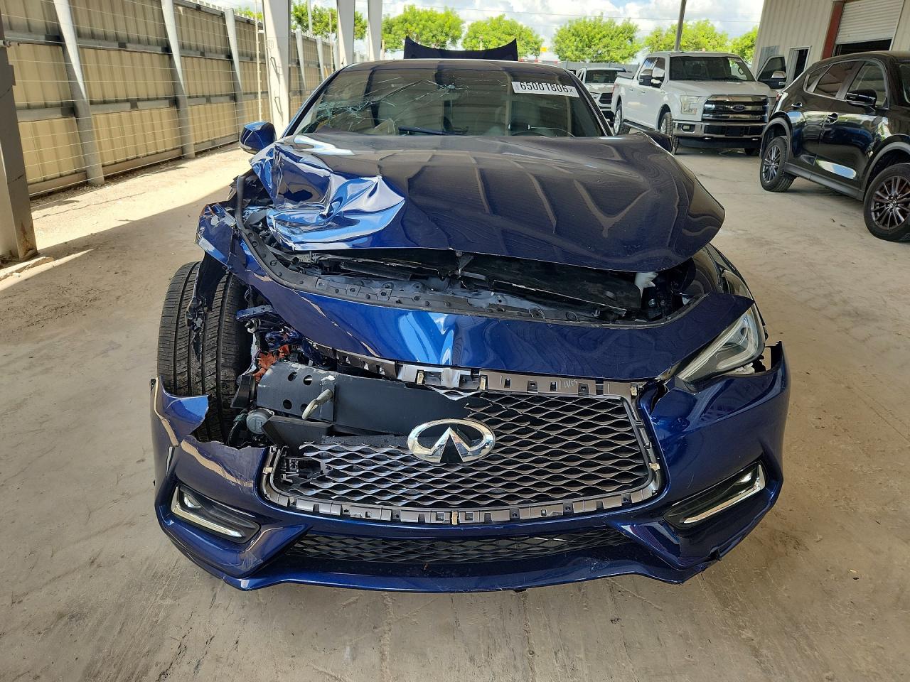 2018 INFINITI Q60 3.0T LUXE — снимка 5
