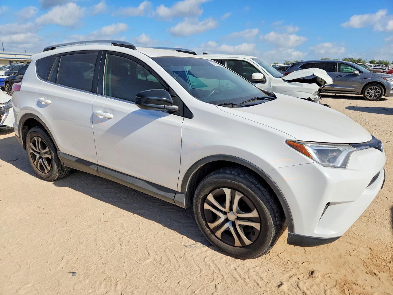 2016 TOYOTA RAV4 LE — снимка 4