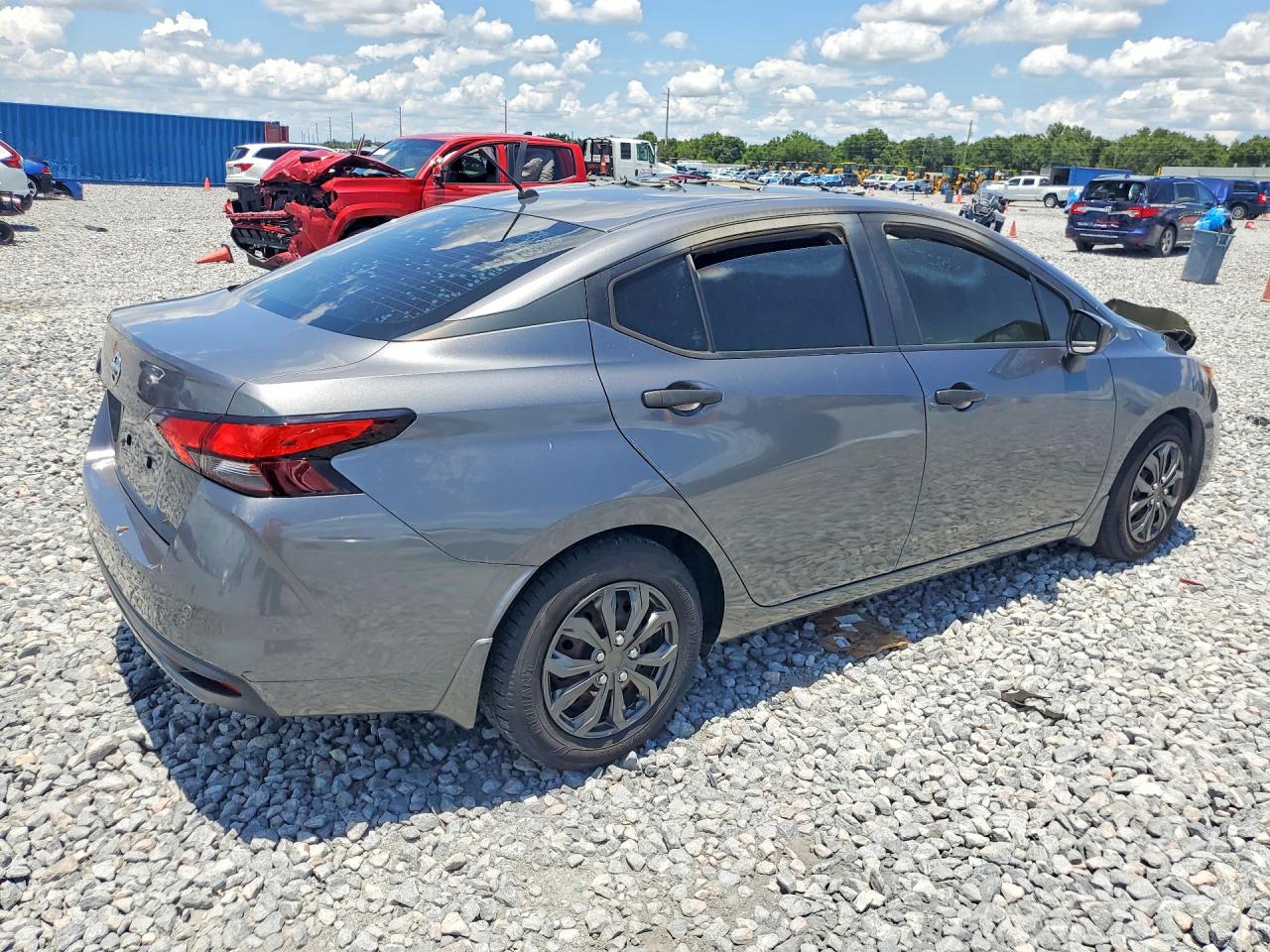 2020 NISSAN VERSA S — снимка 3