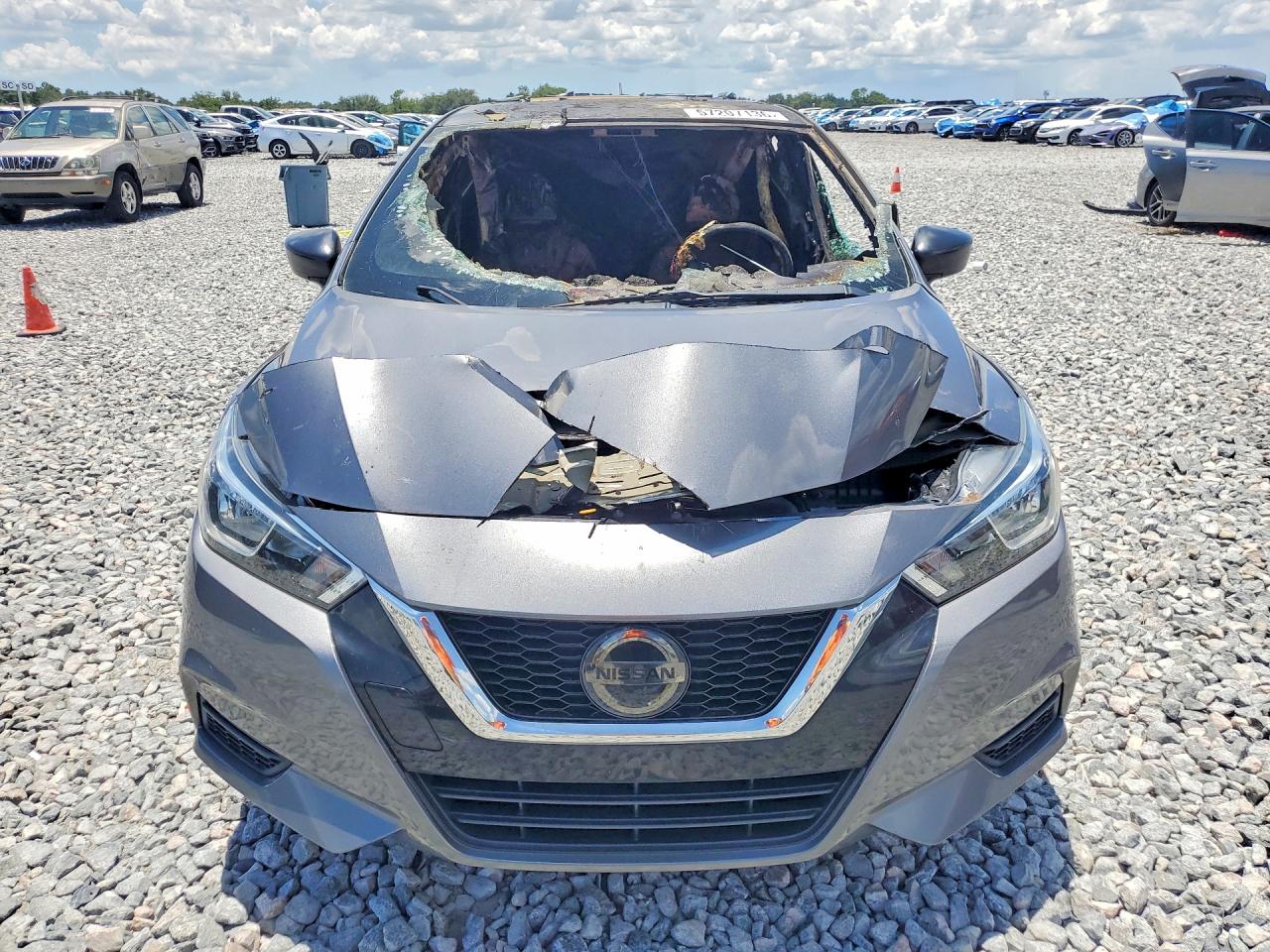2020 NISSAN VERSA S — снимка 5