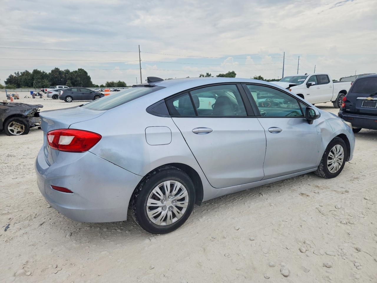 2017 CHEVROLET CRUZE LS — снимка 3