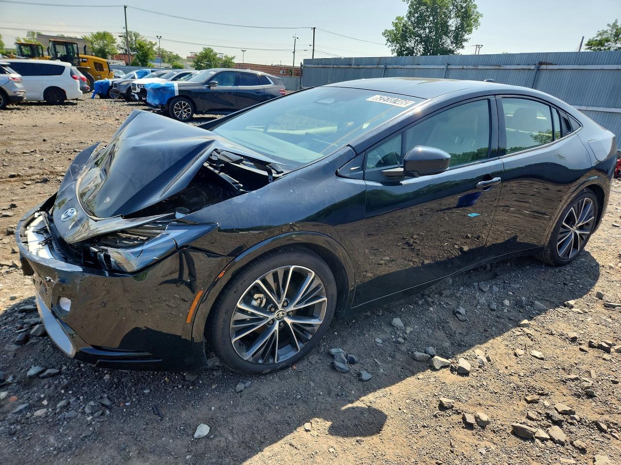 2025 TOYOTA PRIUS XLE