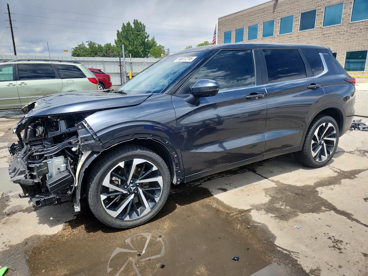 2024 MITSUBISHI OUTLANDER SE
