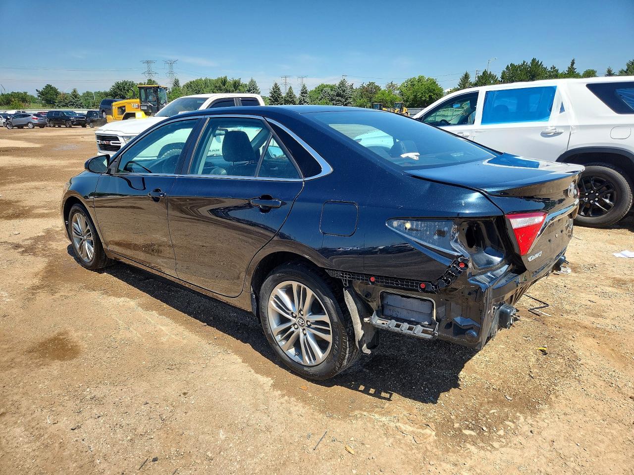 2017 TOYOTA CAMRY SE — снимка 2