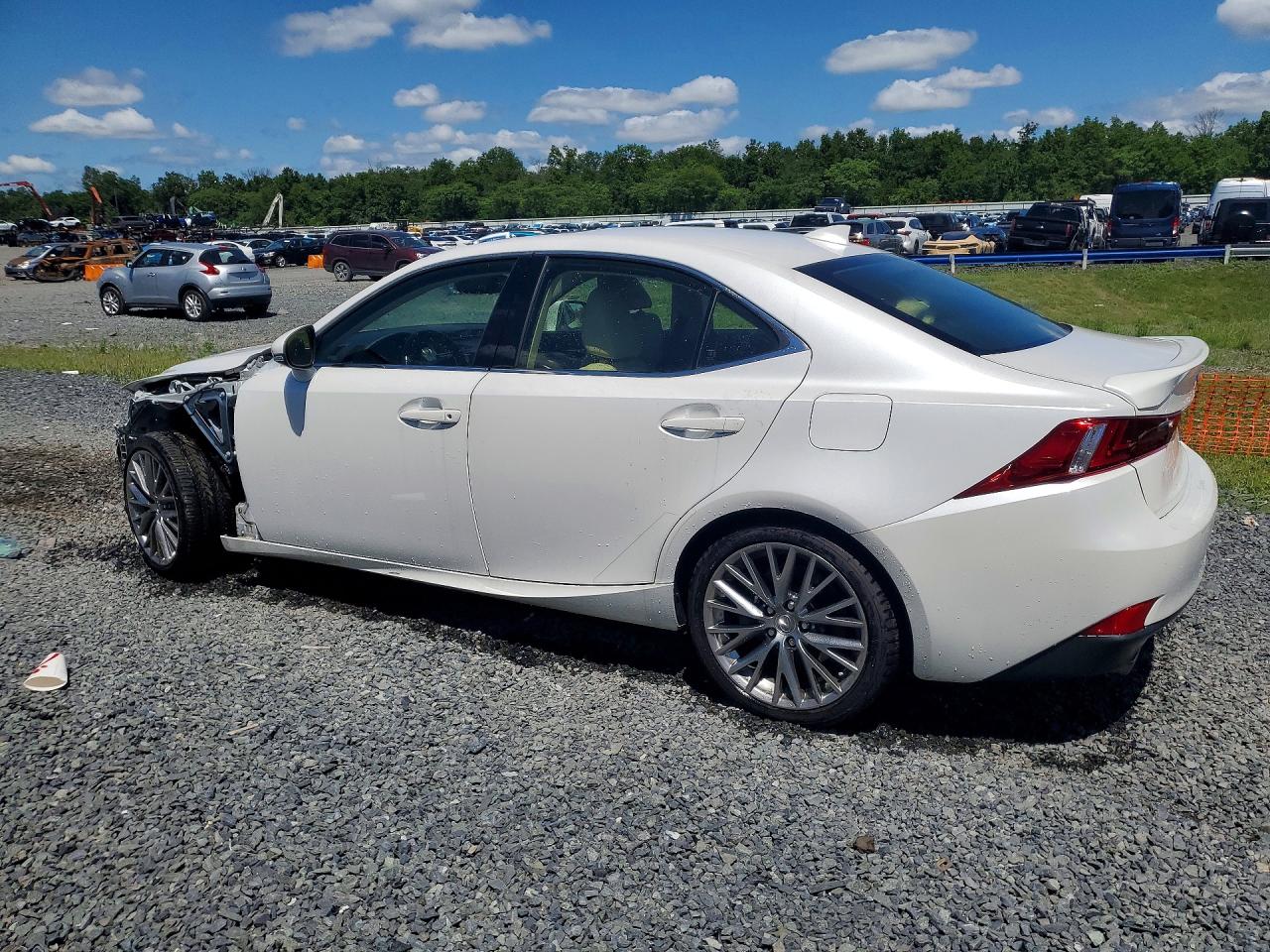 2016 LEXUS IS 300 — снимка 2