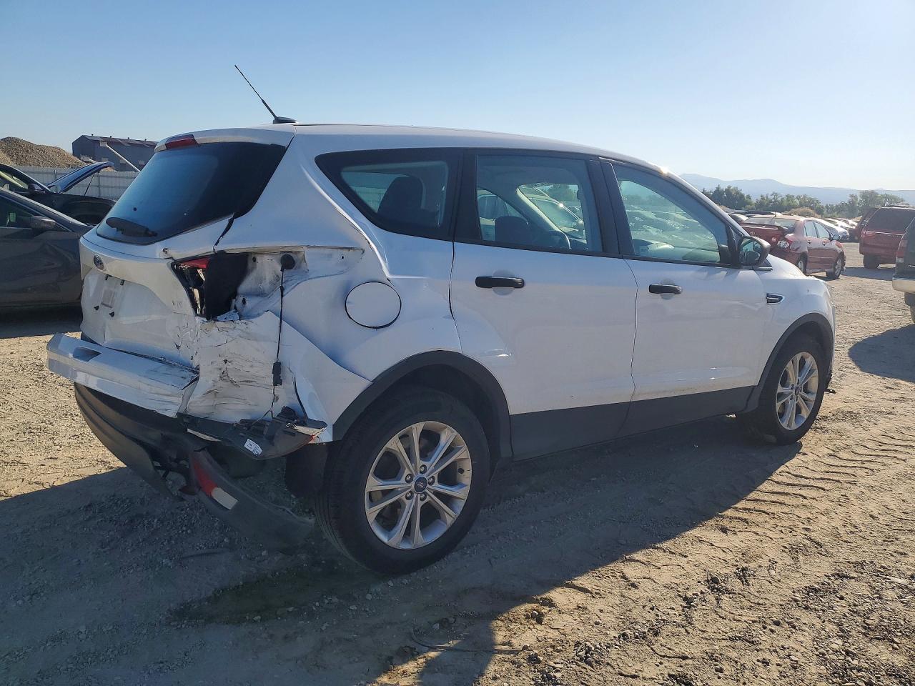 2019 FORD ESCAPE S — снимка 3