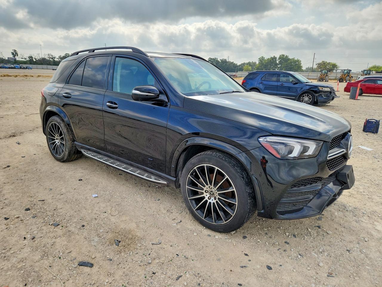 2021 MERCEDES-BENZ GLE 350 4MATIC — снимка 4