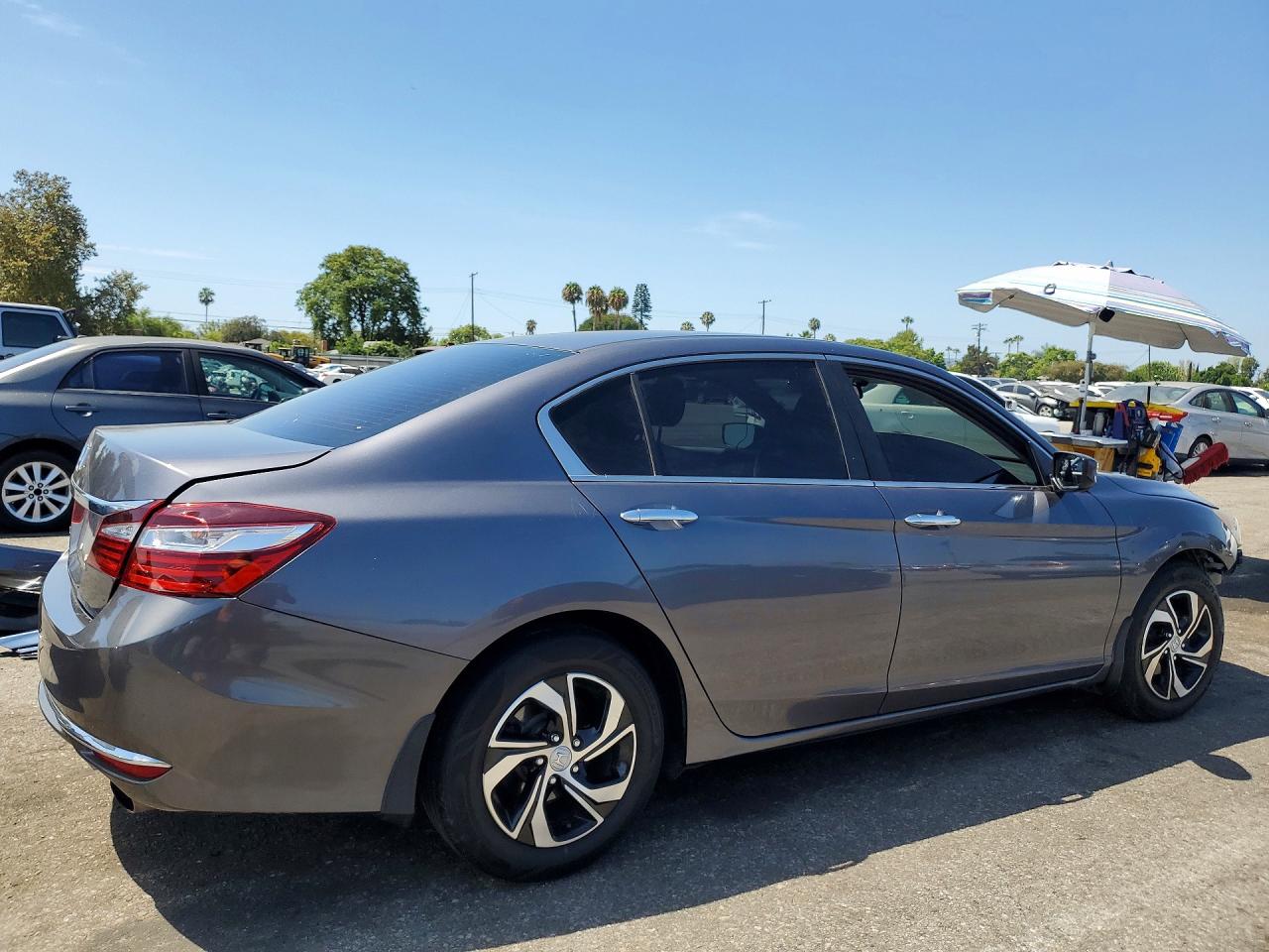 2017 HONDA ACCORD LX — снимка 3